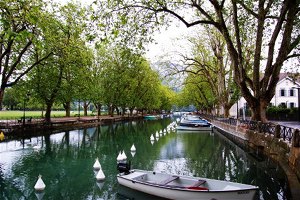 Canal du lac d’Annecy